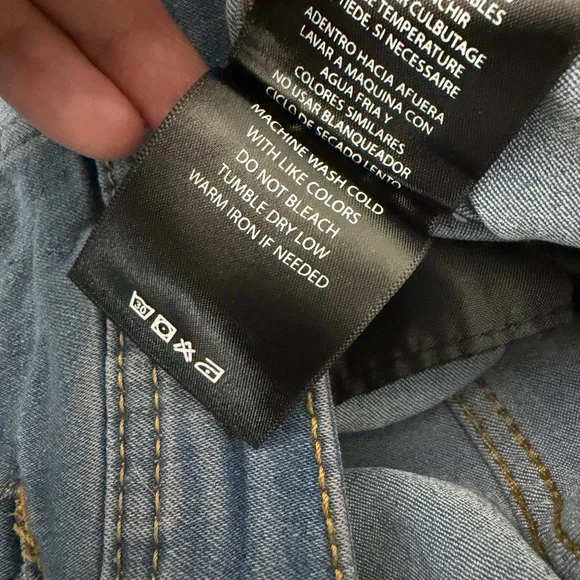 NWT Tahari Women's Blue Denim Jacket with Button Front Petite Small - Picture 7 of 8